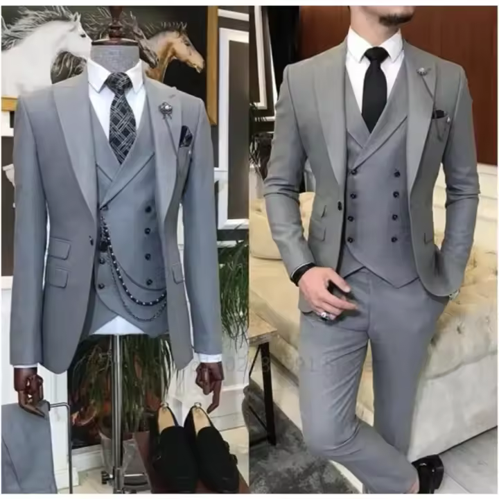 Traje Formal De Negocios Para Hombre En Color Khaki Ajustado Conjunto De 3 Piezas Para Boda Y Promoción Traje Terno Masculino Personalizable Con Chaqueta Blazer Chaleco Y Pantalones - 1