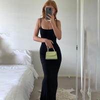 Vestido De Manga Spaghetti Estilizado Y2K Para Mujer Estilo Casual Coreano Y Japonés Sin Cuello Con Suspensión Vestido Largo Hasta La Rodilla - details 4