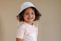 Camiseta niña con proteccion solar +50 ,marca Monuagge.Nuestros bañadores pañal tienen además un forro resistente al agua que mantiene la piel seca.Testado con norma europea EN 13758-1.El tiempo de protección efectiva de la prenda contra rayos es en seco. - details 2