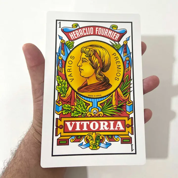 Baraja de cartas GIGANTE Forunier Nº 111. 4X mas grande que la original. 40 Cartas. Especial personal mayores y problemas de visión. Ideal para trucos de mágia. - 1