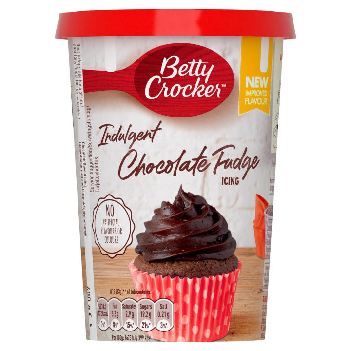 Betty Crocker Indulgent Chocolate Fudge Icing 400g