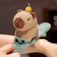Capybara Slap Snap Wrap Muñequera De Peluche Divertida Para Mano Regalo Creativo Y Divertido Juguete De Perro Gato Kawaii - details 11