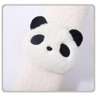 Funda De Cinturón De Seguridad De Peluche Con Diseño De Panda Divertido Para Protección Del Cuello Accesorio Universal Para Coche - details 4