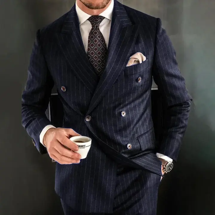 Traje De Boda Elegante Para Hombre 2 Piezas Color Azul Oscuro Con Rayas Traje De Vestir Doble Botón Con Chaqueta Y Pantalones Talla Regular - 1