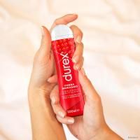 Durex Lubricante Fresa, Dulce y Placentero, 100 ml  lubricante apto para sexo vaginal, anal y oral, compatible con preservativos de látex de caucho natural y poliisopreno - details 2