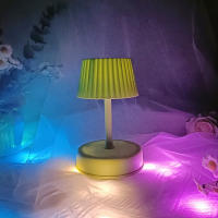 Lámpara De Mesa LED Mini Para Niños Luz Nocturna Musical Batería Incluida Decoración Para Dormitorio Y Sala Luz De Escritorio - details 8