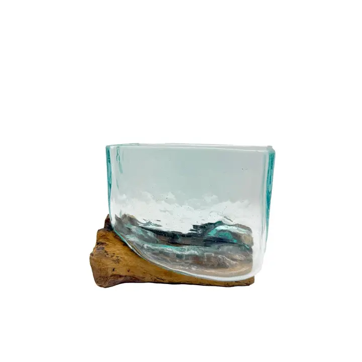 Gissed-Jarrón rectangular ancho de vidrio soplado sobre raíz natural – pieza única artesanal y ecológica - 1