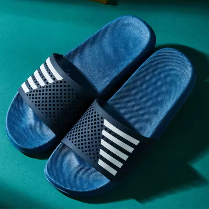 Chanclas de plástico antideslizantes para hombre, ideales para uso en verano y baño en interiores - 1