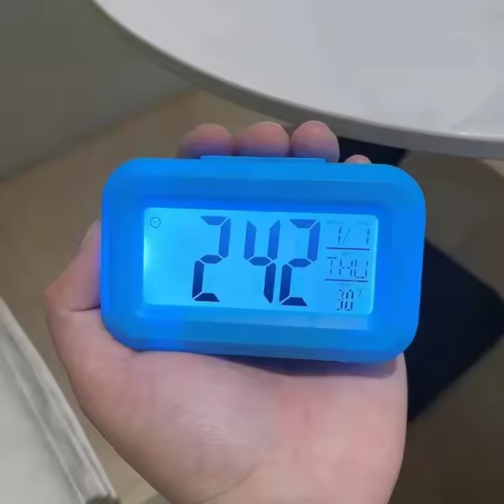 Reloj De Pared Electrónico Silencioso Mini Con Alarma Fecha Luz Retroiluminada 12/24H Temperatura Día Semana Contador Poder Digital Batería Para Escritorio - 1