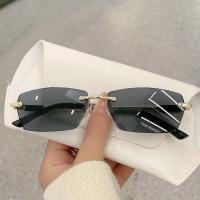 Gafas De Sol Rectangular Para Mujer Y Hombre Marco Metálico Lente Transparente Protección UV400 ModaVintage - details 1