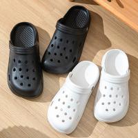 Sandalias De Verano Para Hombre Con Salida Hollow out Antideslizante Suave Bajo Grueso Tacones Jardín Zapatos Ligeros - details 1