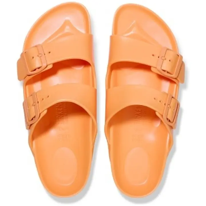 Chanclas Birkenstock modelo Arizona Essentials Eva para mujer en color naranja - 1