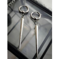 Pendientes Huggie De Punta Grande Góticos Punk Emo Alternativos Para Mujeres Joyería Para Hombres Metálico Aleación De Zinc - details 4