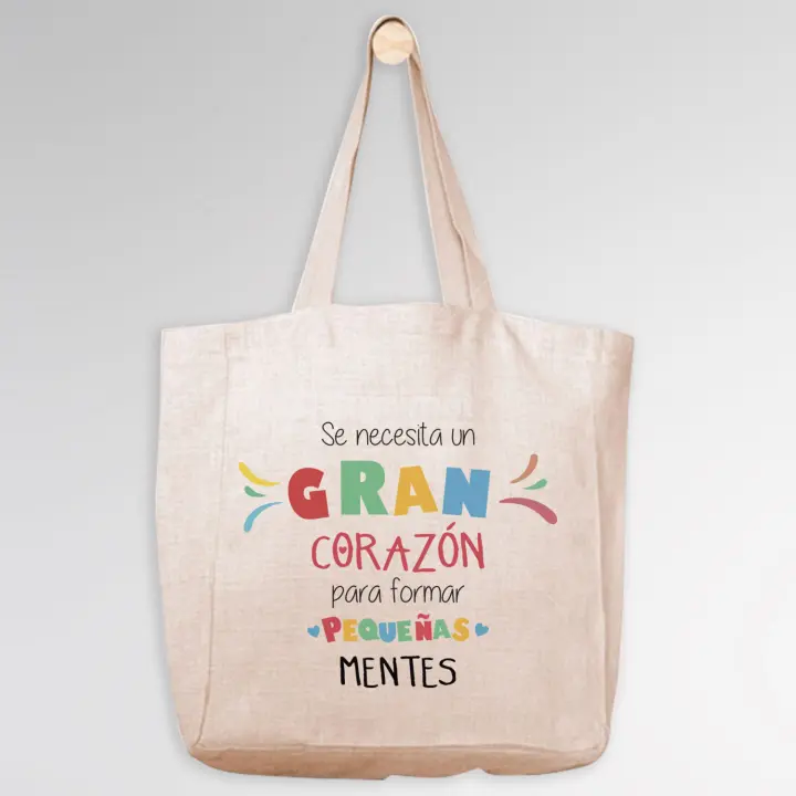Bolsa Personalizada para Profes 'Se Necesita un Gran Corazón para Formar Grandes Mentes' - Tote Bag Personalizada - Profesora - Regalo Original - Asas Largas - Bolsa Personalizadas Fin de Curso para la Profe - 1