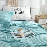 Manta De Terciopelo Coral Super Suave Falsa Peluca De Algodón Poliéster Para Sofá Cama Rectangular Antipelusa Para Primavera/Otoño - details 2