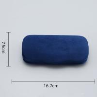 Estuche De Lentes De Lujo De Peluche En Forma De Hierro G Para Hombres Y Mujeres Estudiantes Caso De Gafas Anti-Pressión Artículos De Arte Y Literatura Moda Para Solares - details 1