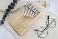 Kalimba Piano De Uso Portátil Con 17 Teclas De Madera De Spruce Para Principiantes Y Adultos Regalo Ideal Con Martillo De Ajuste - details 1