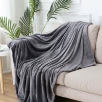 Manta De Felpa Coral Suave Y Cálida Para Camas Faux Fur Mink Tela De Plisado Solida Cubierta De Sofá Manta De Invierno - details 0