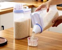 Contenedor pequeño de Almacenamiento de arroz de 2 kg – Contenedor hermético de Almacenamiento con Taza medidora, envase de plástico portátil para Cereales para Cocina - details 2