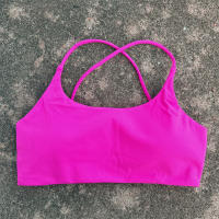 Sujetador De Fitness Para Mujer En Color Sólido Con Espalda Cruzada Y Holes Con Almohadillas De Pecho Top Deportivo De Gimnasio Push Con Cuatro Strapas - details 12