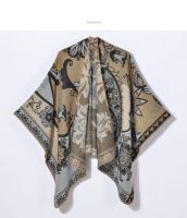 Capa de abrigo estilo chal con abertura en jacquard estilo retro para mujer, nueva llegada de otoño e invierno - details 5