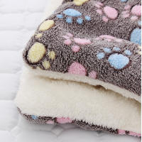 Cama De Perro Suave Invierno Caliente Alfombra Para Pequeños Medianos Grandes Mascotas Estampado Lindo Edredón De Mascotas Suministros Para Mascotas - details 2