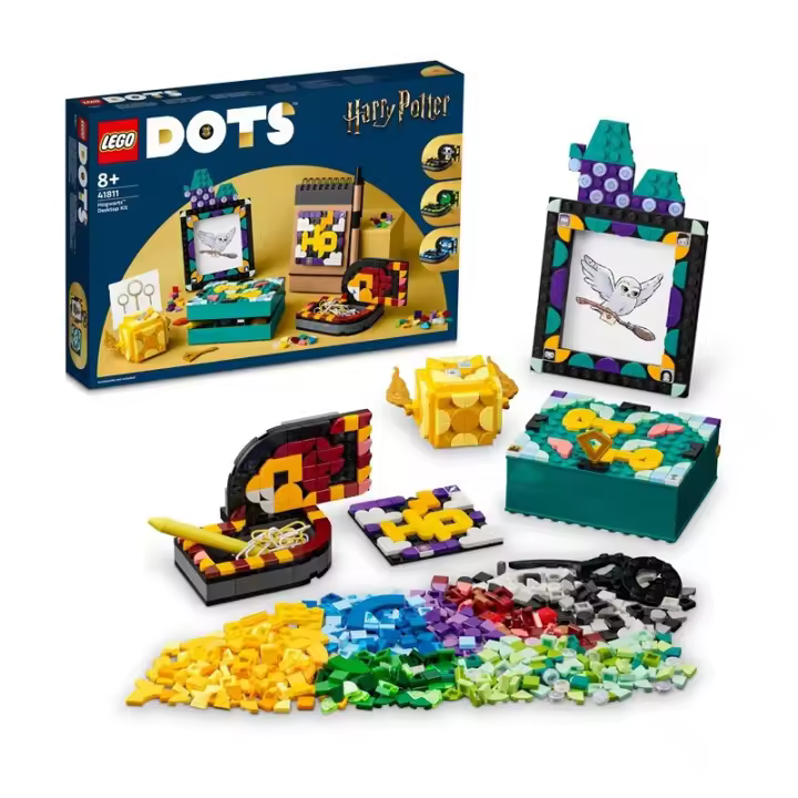 LEGO DOTS 41811 Kit de Escritorio: Hogwarts edad a partir de 8 años, contiene 856 piezas 23L41811 - 1
