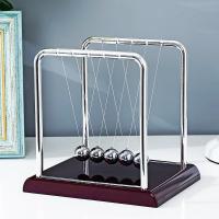 Newton's Cradle Balance De Acero Pelota De Juguete Para Oficina Y Decoración Del Hogar Pendulo De Ciencia Y Matemáticas Alivio Del Estrés Regalos Para Niños Y Adultos - details 2