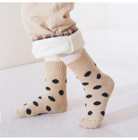5 Pares De Calcetines Para Niñas Con Puntos Y Oso Terciopelo Cálidos Y Suaves Para Niños Y Niñas De 3 a 12 Años Calcetines De Tele Para Invierno - details 9