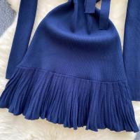 Vestido Corto Tejido Y2K Para Mujer Con Botones Cuello En V Diseño De Corbata Slim Para Oficina Estilo Chic Temporada Otoño - details 10