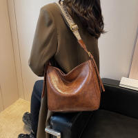 Bolso De Hombro Para Mujer Gran Capacidad Estilo Casual Para Trabajo Y Escuela Color Sólido Cierre De Cremallera Material PU - details 6