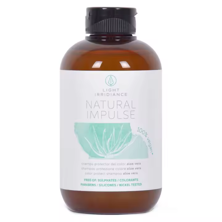 Light Irridiance Natural Impulse Aloe Vera Shampoo | Champú Protector del Color - 1