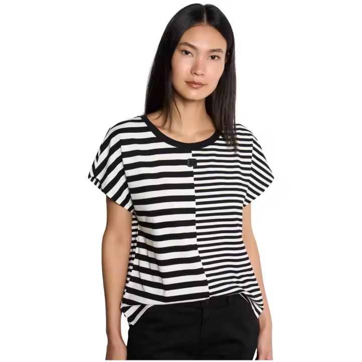 Camiseta LE TEMPS DES CERISES Oversize Omir de Rayas Asimétricas Color Blanco y Negro - 1