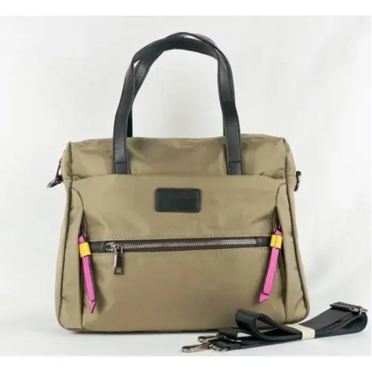 Bolso Casual para Mujer con Bolsillos  Disponible en 3 Colores - ¡Gran Comodidad y Estilo para Todas Tus Salidas! - 1