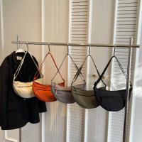 Bolso De Mano En Forma De Dumpling Para Mujer Estilo Casual Con Correa Ajustable Bolso Crescent Bolsos De Hombro Moda Sólida - details 2