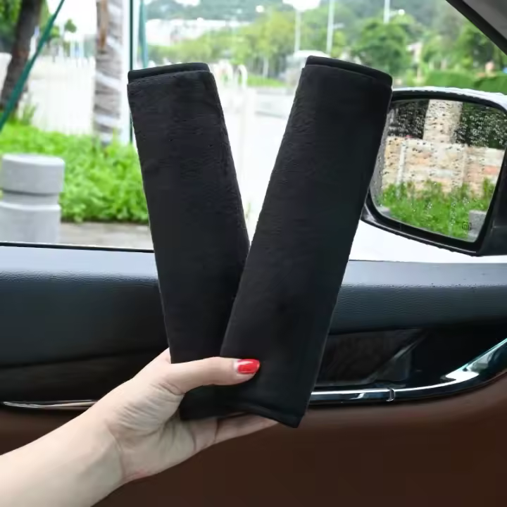 Cubiertas De Cinturón De Seguridad Para Coche 2pcs Almohadillas De Hombro Para Adultos Jóvenes Y Niños Accesorios Interiores Cochebar Plush Negro Y Rosa - 1