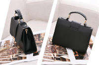 Bolso De Hombro Para Mujer En Color Sólido Con Arrastre Bolso De Mano De Cuero Con Bolsillo Y Cierre De Cubierta Moda Versátil - details 8