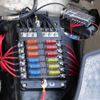Caja De Fusibles 12V 32V Con Portafusibles M5 Y 6/12 Maneras Con Cubierta De Plástico Y Luz LED Para Coche Barco Marina - details 2