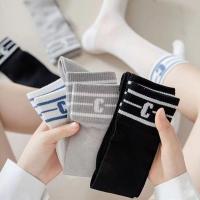Medias Largas De Golf Con Letra C En Malla Elástica Para Mujer Medias De Rodilla Coreanas JK Medias Algodón Transpirables Para Deporte Y Comodidad - details 0