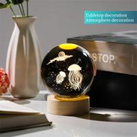 Lámpara De Noche De Cristal De Medusa En Forma De Bola Con Base De Madera Y USB Crear Ambiente Festivo Luz LED De Bajo Consumo - details 1