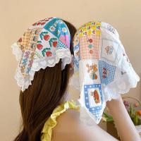 Fular De Encaje Cuadros Rojo Para Mujer Accesorio De Cabello Estilo Retro Triangular Para Viajes Y Fotografía Bandana De Algodón Adecuada Para Todas Las Estaciones - details 4
