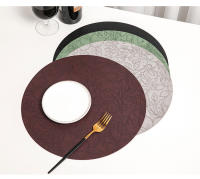 Mantel individual europeo redondo de cuero repujado impermeable y resistente al aceite - details 1