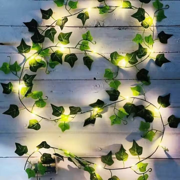 Hiedra Artificial, Cadena de Luces de Hojas de 2M, Plantas Artificiales con 20 LED y Hoja Verde, Cadena de Luces de Vid LED para jardín, Patio, hogar, Patio, decoración de Fiesta de Bodas (1 PCS) - 1