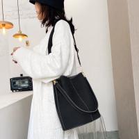 Bolso de mano de gran capacidad, Bolso de Ocio retro, Simple Type Cube, Canvas esmerilada, estilo retro European y Americano. - details 4