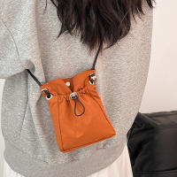 Bolso De Hombro Casual Versátil Mini Bolsa Para Teléfono Color Sólido Estilo Simple Bolsa Cruzada De Almacenamiento Material De Nylon - details 7