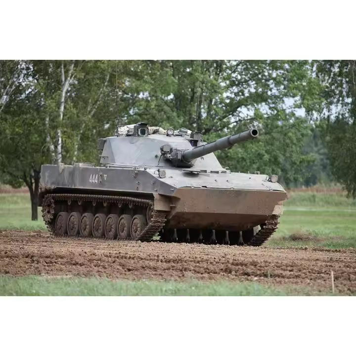 TROMPETER 09599 2S25 SPRUT-SD TANQUE DE LUZ ANFIBIO 1/35 - 1
