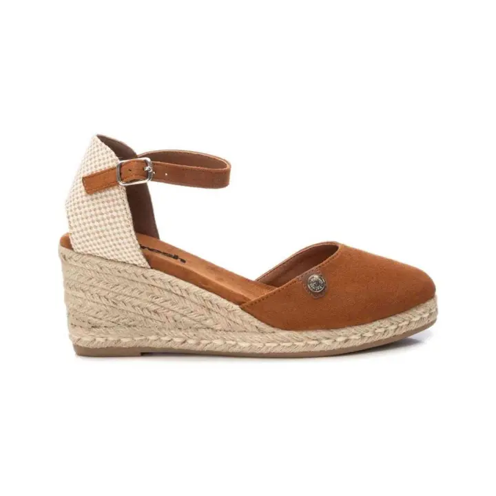 Sandalias Tacon marca Refresh modelo 171882-03 para mujer en color camel - 1