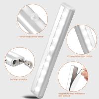 2 Piezas Luz Armario, 10 LED Luz Nocturna con Sensor de Movimiento, Funciona con Pilas, Lámpara Nocturna con Tira Magnética Adhesiva, Luces de Noche para Pasillo, Escalerav, Cocina, Garaje - details 4