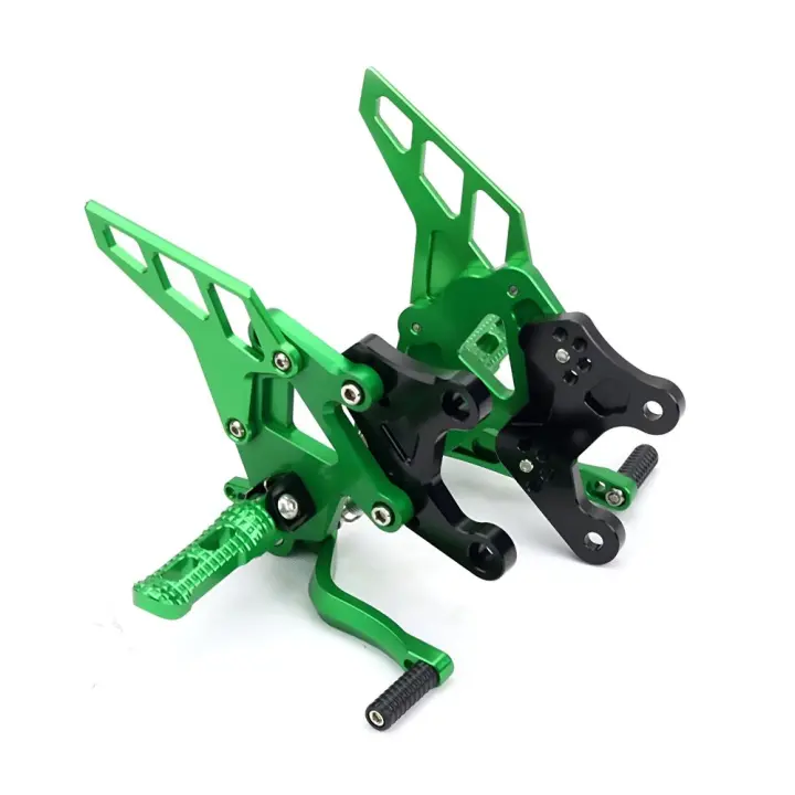✅ RajoMotor Estriberas retrasadas compatibles con Kawasaki para modelo Z900 2017 2018 2019 2020 / Z900e 2017 2018 2019 2020  Estriberas, Reposapiés, Pedales, Pegs, Plataformas ESTRI10 - 1