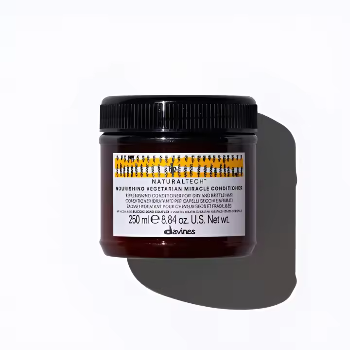 Davines NaturalTech Nourishing Vegetarian Miracle Conditioner  Ayuda a peinar - Hidratación - Reparador - 1